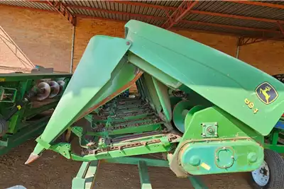 John Deere Harvesting equipment Grain headers John Deere 694 for sale by Primaquip | Truck & Trailer Marketplace