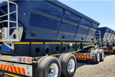 Afrit Trailers Side tipper AFRIT 45 CUBE SIDE TIPPERS 2019 for sale by ZA Trucks and Trailers Sales | AgriMag Marketplace