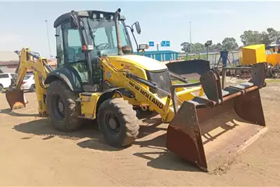 New Holland TLBs New Holland B90b for sale by ExSite Afrique | AgriMag Marketplace