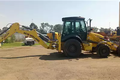 New Holland TLBs New Holland B90b for sale by ExSite Afrique | Truck & Trailer Marketplace