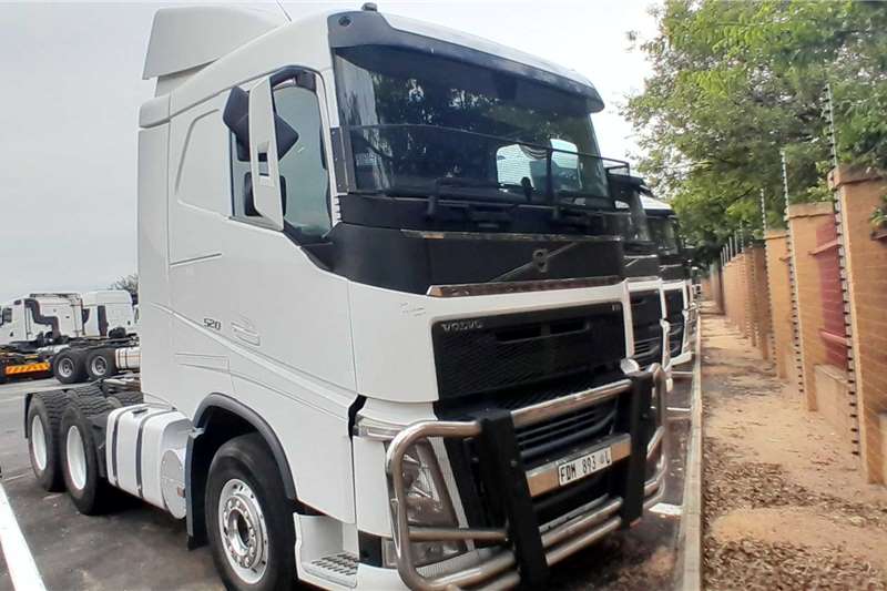 Volvo Truck tractors Double axle FH (4) 520 6x4 SLEEP H/RED 2019