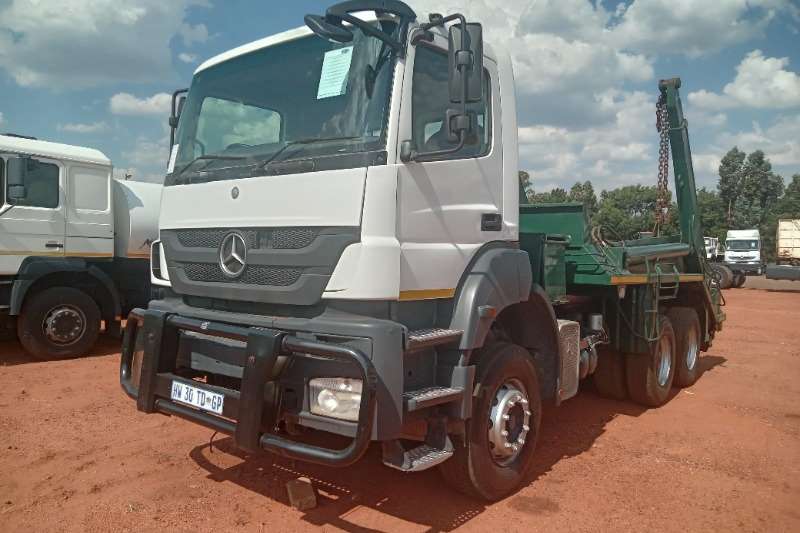 Mercedes Benz Skip bin loader trucks Axor 3335 Skip Loader