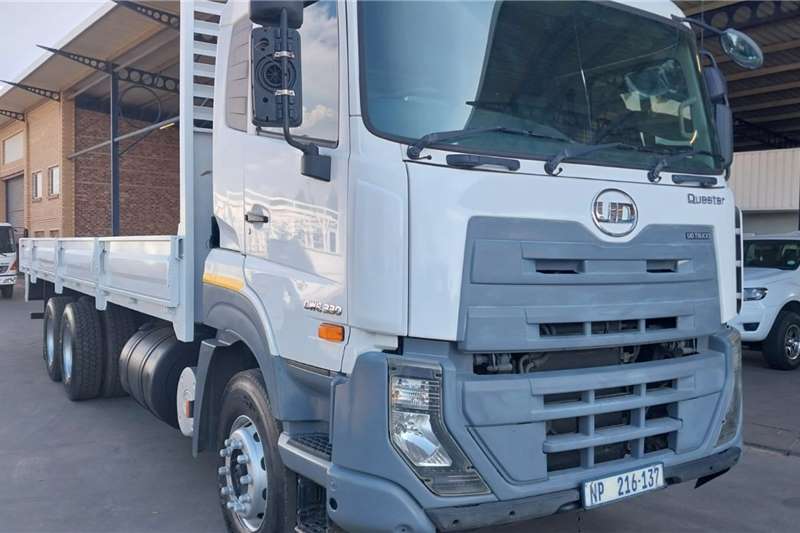 UD Flatbed trucks Quester CWE 330 (E24) F/C F/D 2017