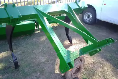 John Deere Planting and seeding equipment Row planters RIPPERS 2008 for sale by Jackson Motors KZN AND JOBURG | AgriMag Marketplace