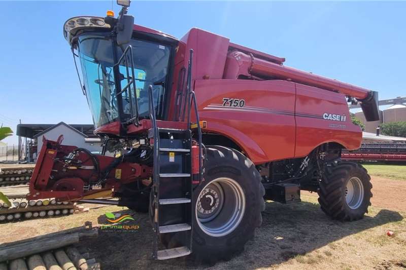 Case Harvesting equipment Grain harvesters Case IH 7150 2020