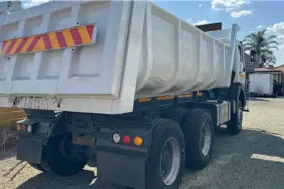 Powerstar Tipper trucks Tipper 10 Cube Round Bin 2007 for sale by Boschies cc | AgriMag Marketplace