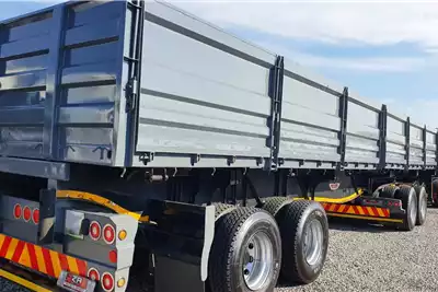 Trailord Trailers Mass side TRAILORD DROPSIDE SIDE TIPPER TRAILER 2012 for sale by ZA Trucks and Trailers Sales | Truck & Trailer Marketplace