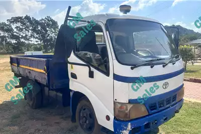Dyna Dropside trucks 2006 Toyota Dyna (3.5t) Drop Side Truck R105,000 e 2006 for sale by GM Sales | AgriMag Marketplace