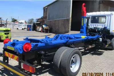 FAW Hooklift trucks FAW 15 180 HOOKLIFT 2020 for sale by Isando Truck and Trailer | AgriMag Marketplace