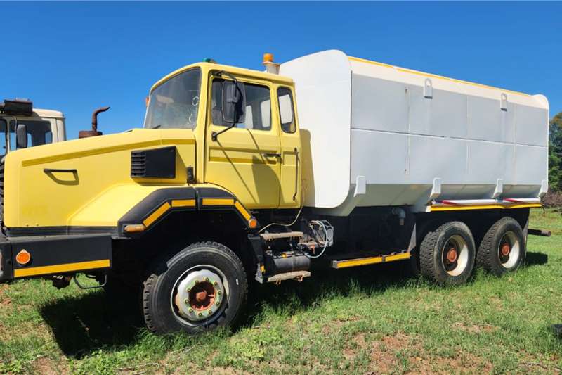 [make] Water bowser trucks in South Africa on Truck & Trailer Marketplace
