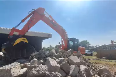 Rondebult Excavators CDM6336 (30ton)   New 2023 for sale by Armour Plant Sales | AgriMag Marketplace
