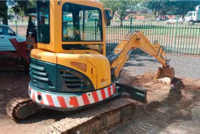 Hyundai Excavators 35z 9 2022 for sale by Tipperman | AgriMag Marketplace