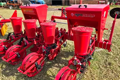Other Planting and seeding equipment Row planters Agromaster 4 row planter 2024 for sale by Sturgess Agriculture | AgriMag Marketplace