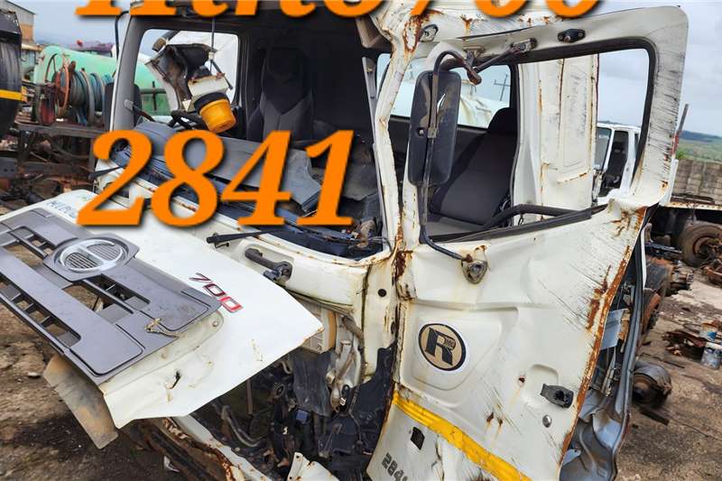Hino Truck spares and parts Hino 700 2841 Stripping for sale by Ocean Used Spares KZN | Truck & Trailer Marketplace