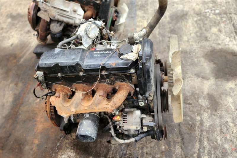 Toyota Truck spares and parts Engines Toyota 5L, Old Spec Engine and Gearbox for sale by Ocean Used Spares KZN | Truck & Trailer Marketplace