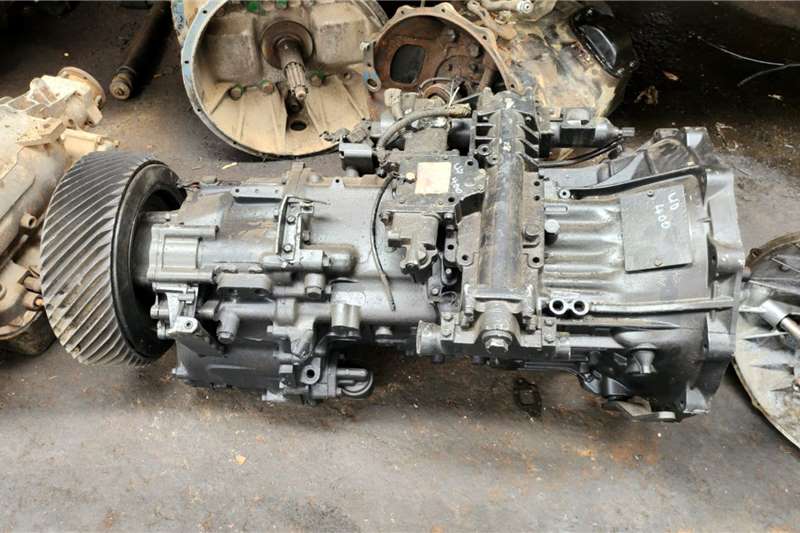 Nissan Truck spares and parts Gearboxes UD400 Ascot Gearbox for sale by Ocean Used Spares KZN | Truck & Trailer Marketplace
