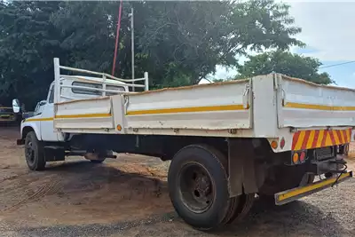 Toyota Dropside trucks 8 ton 1983 for sale by Tipperman | AgriMag Marketplace