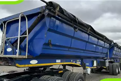 SA Truck Bodies Trailers 2015 SA Truck Bodies 45m3 Side Tipper Trailer 2015 for sale by Truck and Plant Connection | Truck & Trailer Marketplace