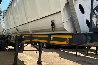 Top Trailer Trailers Dropside Top Trailer Side Tipper Link 2018 for sale by Truck World | AgriMag Marketplace