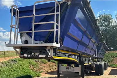 Trailers 2019 AFRIT 40 CUBE SIDETIPPER LINK 2019