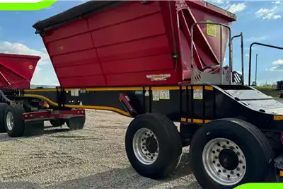 Trailord Trailers 2019 Trailord 22m3 Side Tipper Trailer 2019 for sale by Truck and Plant Connection | AgriMag Marketplace