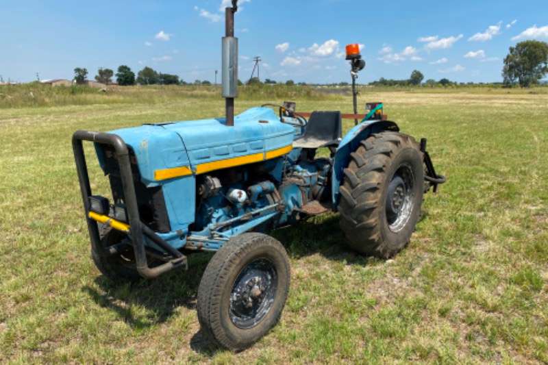 Ford Tractors 2WD tractors 3000 With Tar Sprayer
