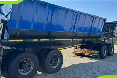 CIMC Trailers 2017 CIMC 40m3 Side Tipper 2017 for sale by Truck and Plant Connection | Truck & Trailer Marketplace