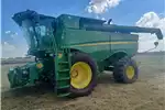 Harvesting Equipment S780 Combine Harvester