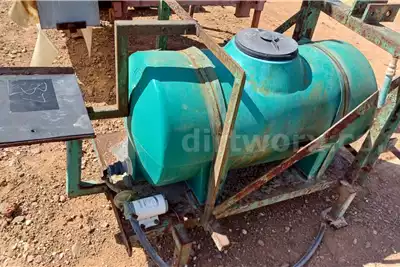 Spraying equipment Mounted sprayers Herbicide Sprayer 250 L for sale by Dirtworx | AgriMag Marketplace