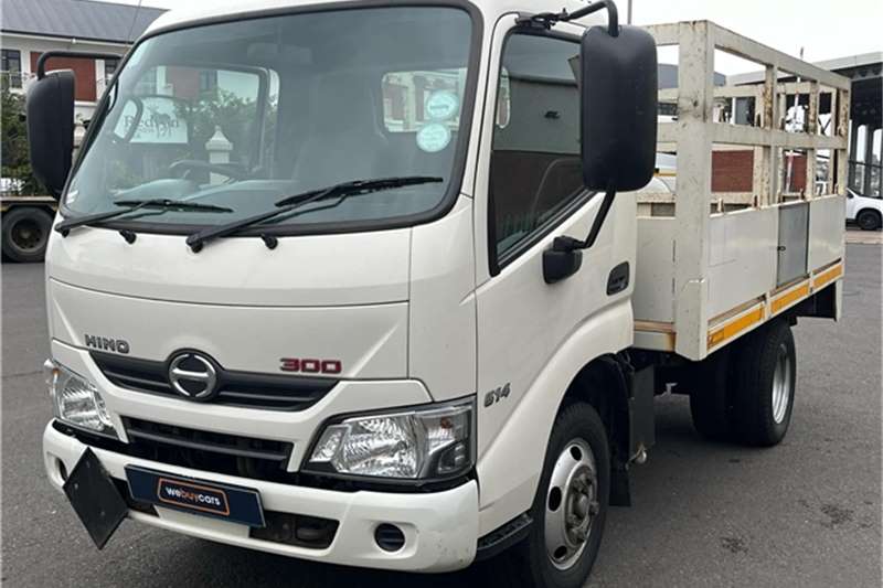 Hino Truck 300 Series Hino 300 614 LWB (aw3) 2021