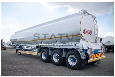 Tank Clinic Fuel tanker Tank Clinic 49 000L Tri Axle Aluminuim Fuel Tanker 2015 for sale by Status Truck Sales | Truck & Trailer Marketplace