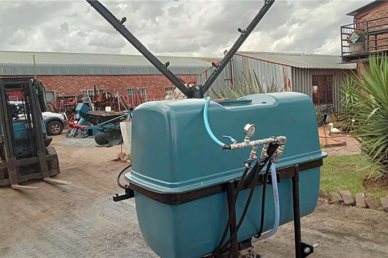 [application] Spraying equipment in [region] on AgriMag Marketplace