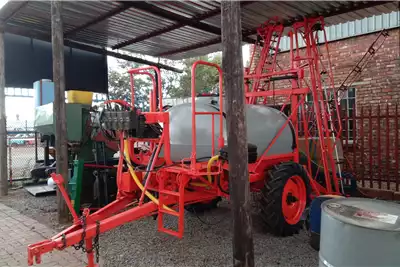 Other Spraying equipment Hydro systems 14 metre Field Sprayer for sale by Vincs se Dinge | AgriMag Marketplace