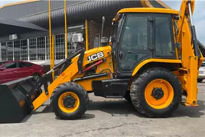 JCB Loaders Construction 3DX SUPER 4x4 2020 for sale by Auction Operation | AgriMag Marketplace