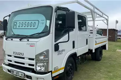Isuzu Truck Isuzu NMR 250 Crew Cab 2019 for sale by Auction Operation | Truck & Trailer Marketplace
