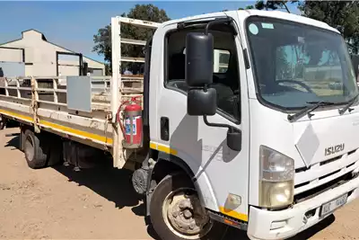 Isuzu Dropside trucks NQR500 AMT + Taillift 2010 for sale by Therons Voertuig | AgriMag Marketplace
