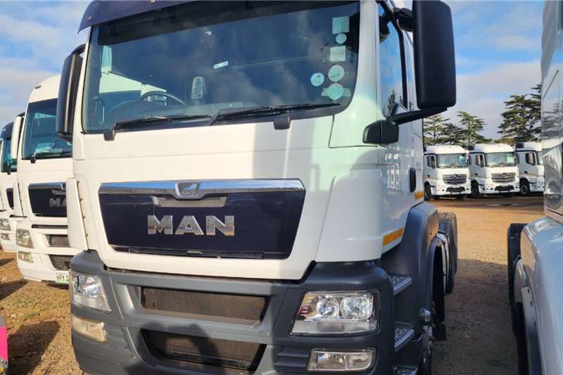 MAN Truck tractors Double axle MAN TGS 26 440 Hydraulics. FSH 2019