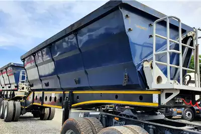 Afrit Trailers Side tipper AFRIT 45 CUBE SIDE TIPPER 2019 for sale by ZA Trucks and Trailers Sales | Truck & Trailer Marketplace