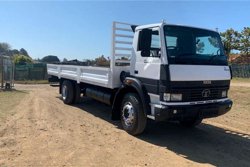 Tata Dropside trucks 1518 8 ton dropside 2018