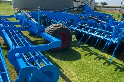 LEMKEN Tillage equipment Disc harrows Rubin 12 / 5 Meter 2019 for sale by Middelburg CASE International | AgriMag Marketplace