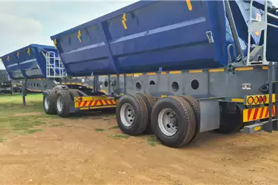 Other Agricultural trailers Tipper trailers 2 Axle 2011 for sale by MRJ Transport cc | AgriMag Marketplace
