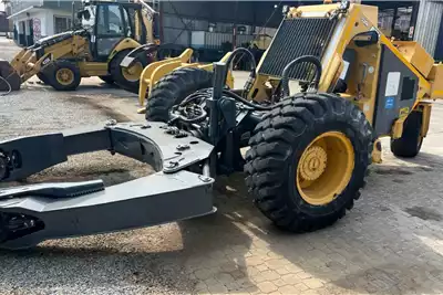 Bell Others BELL 220A 3 Tyre Handler for sale by ARCH EQUIPMENT SALES CC | Truck & Trailer Marketplace