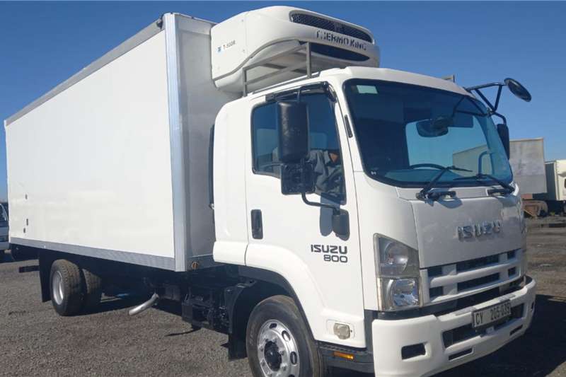 Isuzu Refrigerated trucks ISUZU FSR 800 AMT 2016