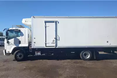 Isuzu Refrigerated trucks ISUZU FSR 800 AMT 2016 for sale by Motordeal Truck and Commercial | Truck & Trailer Marketplace
