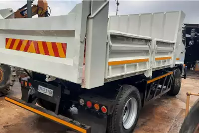 Hino Tipper trucks 1626 6 Cube Dropside Tipper Truck 2007 for sale by Power Truck And Plant Sales | AgriMag Marketplace