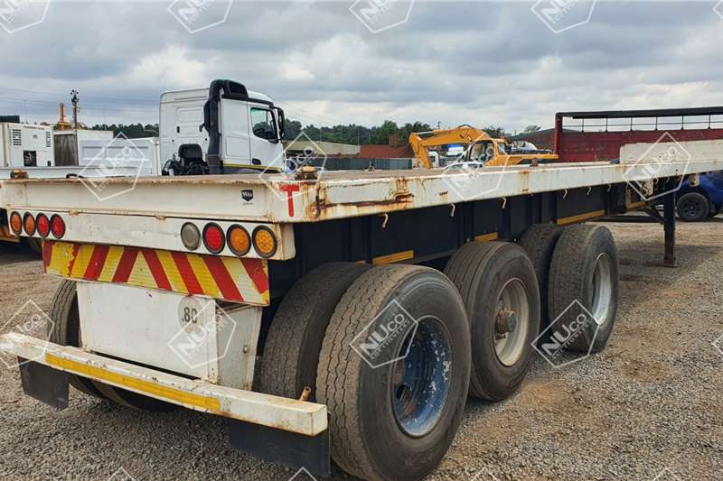 [condition] Flatdeck trailer in [region] on AgriMag Marketplace