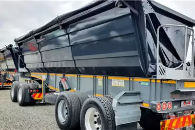 Trailers TRAILORD 45 CUBE SIDE TIPPER TRAILER 2019
