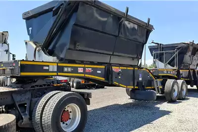 Trailmax Trailers Side tipper TRAILMAX 25 CUBE SIDE TIPPER TRAILER 2021 for sale by ZA Trucks and Trailers Sales | AgriMag Marketplace
