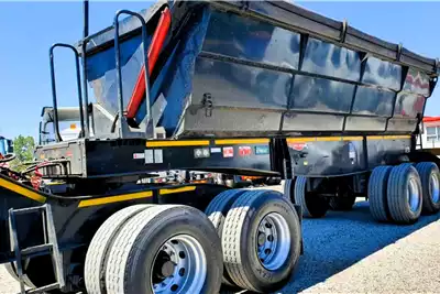 Trailmax Trailers Side tipper TRAILMAX 40 CUBE SIDE TIPPER TRAILER 2019 for sale by ZA Trucks and Trailers Sales | Truck & Trailer Marketplace