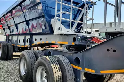 Afrit Trailers Side tipper AFRIT 40 CUBE SIDE TIPPER TRAILER 2017 for sale by ZA Trucks and Trailers Sales | Truck & Trailer Marketplace